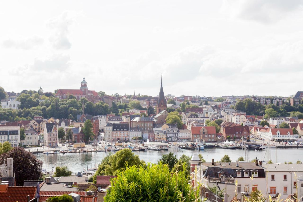 Stadtvilla Mit Hafenpanorama Flensburgo Exterior foto